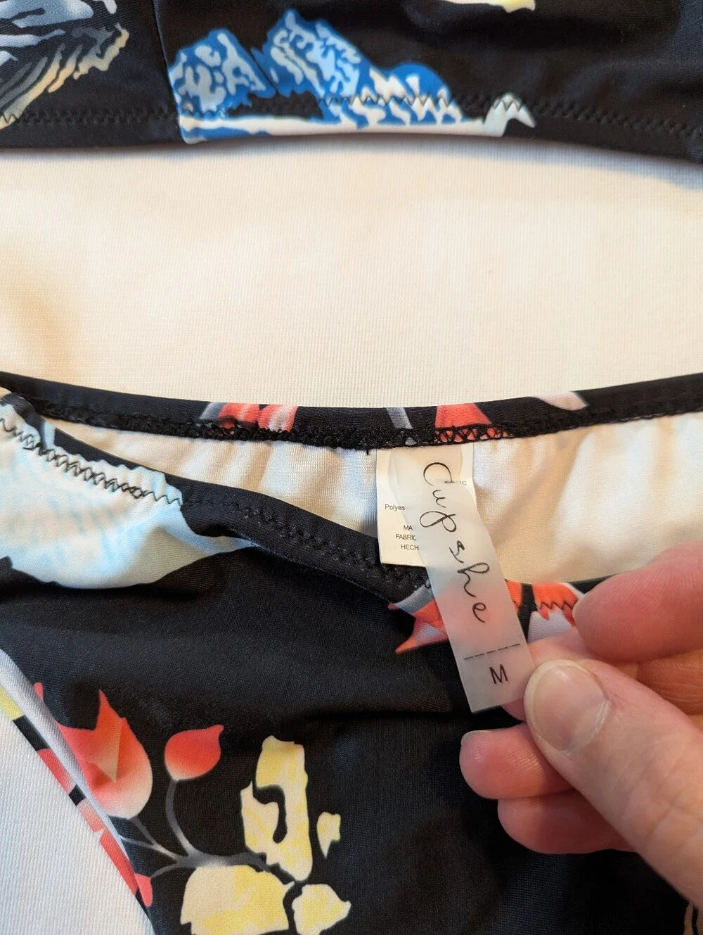 Cupshe Bikini With Padded Bikini Bra Top Size Medium